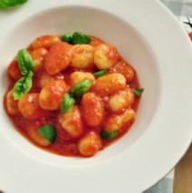 Riccota-Gnocchi mit Tomatensauce