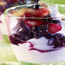 Blaubeer-Apfel Mascarpone mit Mandeln