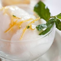 Italienisches Limetten-Minz-Sorbet