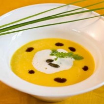 Italienische Kürbiscremesuppe mit Muskat