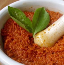 Pesto rosso – Rotes Pesto (mild zubereitet)