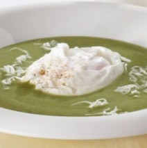Zuppa di spinaci con l’uovo – Spinatsuppe mit Ei