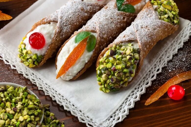 Sizilianische Küche arabische Einflüsse - Cannoli
