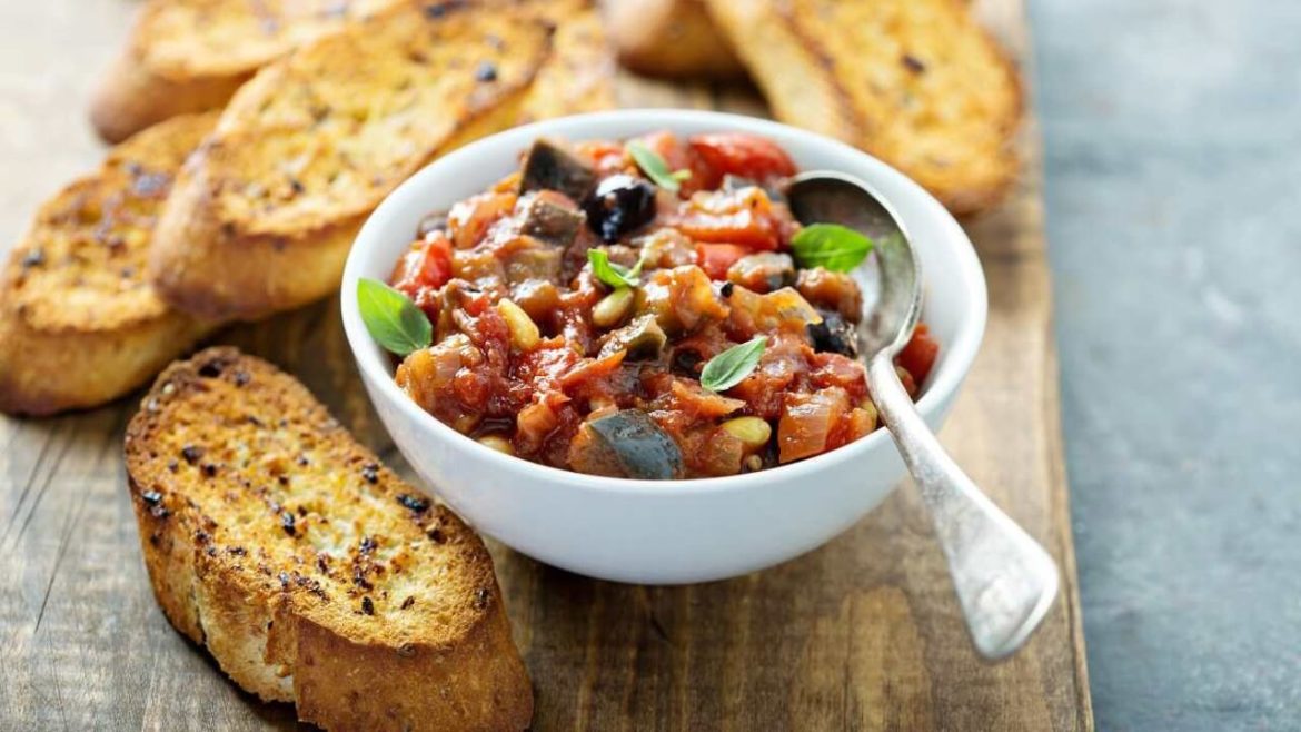 Italienische Küche - Antipasti Auberginen Caponata