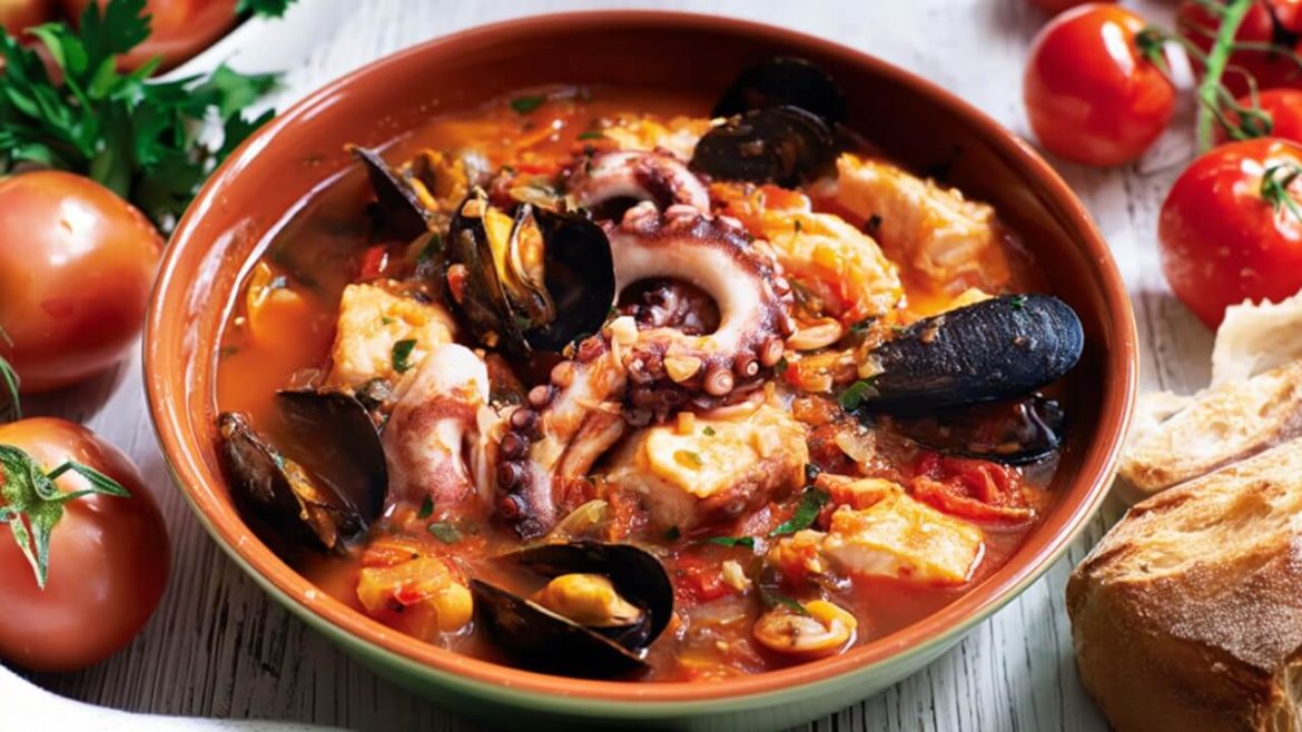 Cacciucco Rezept - Italienischer Fischeintopf aus der Toskana