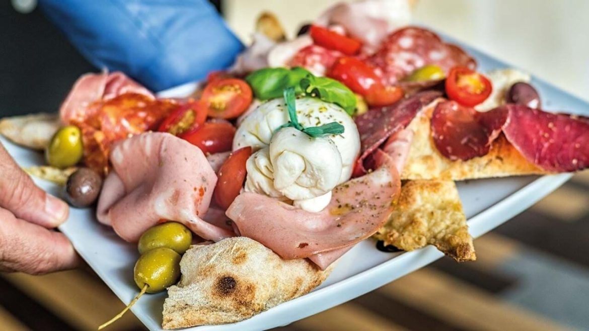 Italienisches Fingerfood für einen Spieleabend