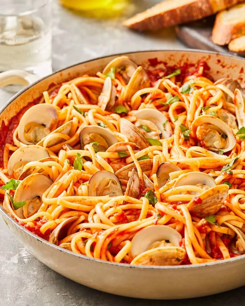 Linguine mit roter Muschelsauce - Rezept aus Italien