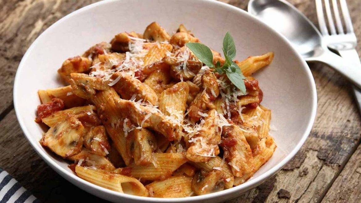 Penne Champignon Ragout: Original Rezept der italienischen Küche