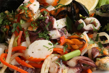 original Rezept Salat mit Meeresfrüchten
