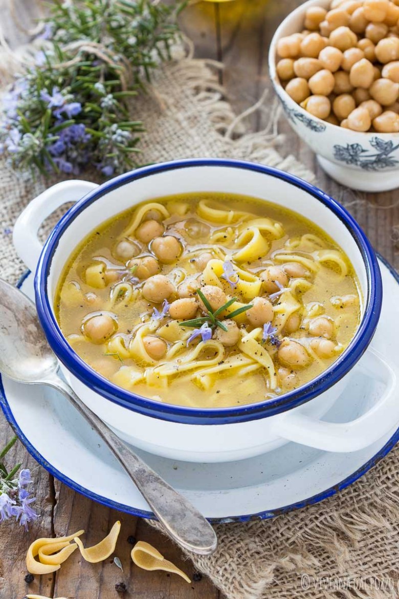 Pasta e Ceci Rezept mit Kichererbsen aus der Dose