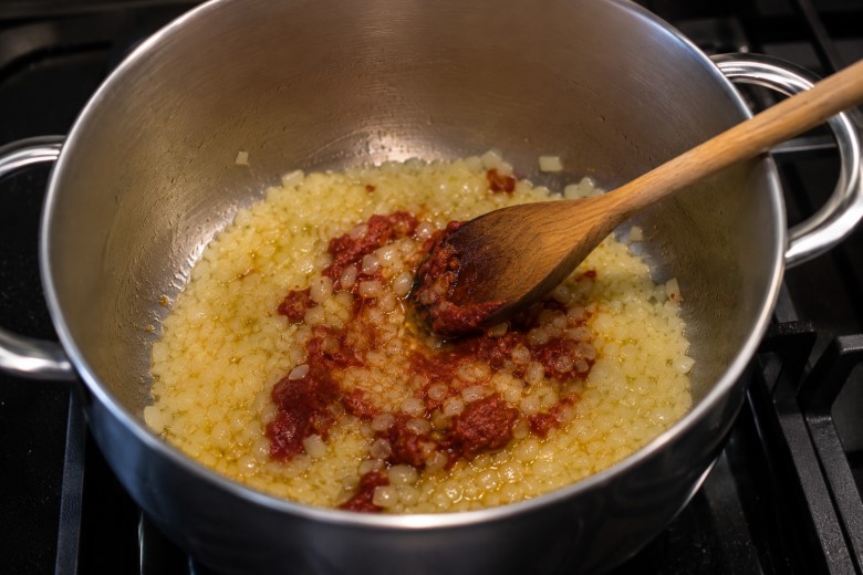 typische Gerichte Cucina Povera - Pasta e ceci