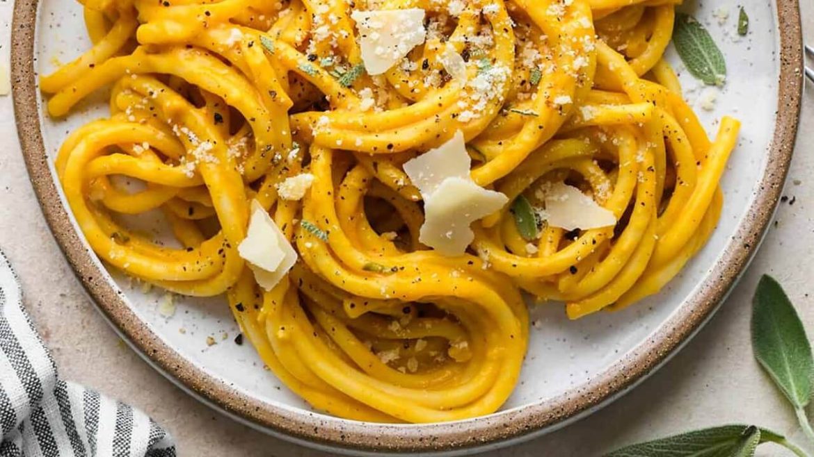 Pasta mit Kürbis - Italienische Rezepte für den Herbst