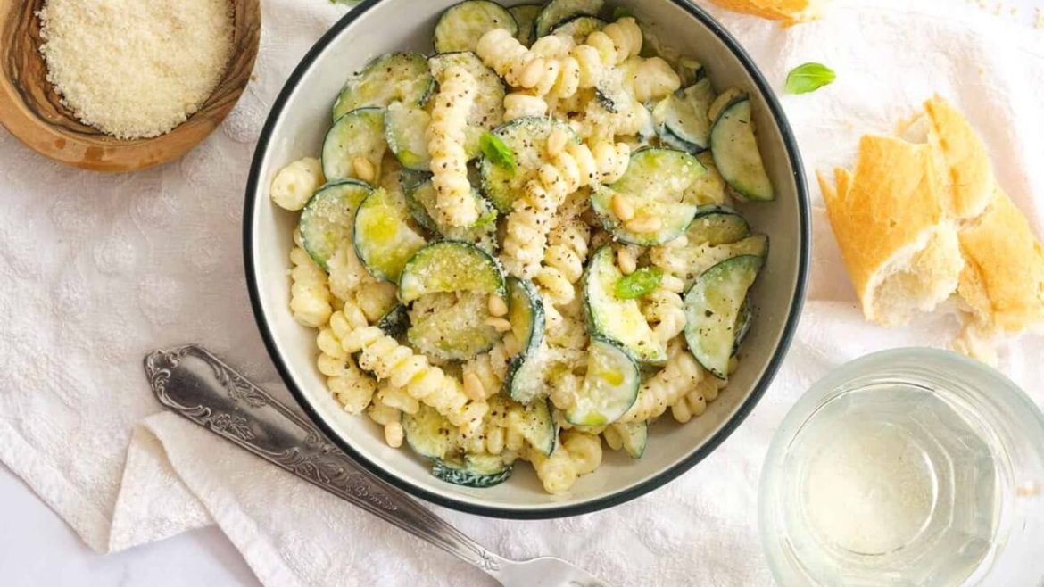 Pasta mit Zucchini