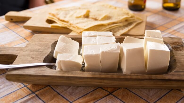 Casu Axedu – fermentierter sardischer Frischkäse der Hirten