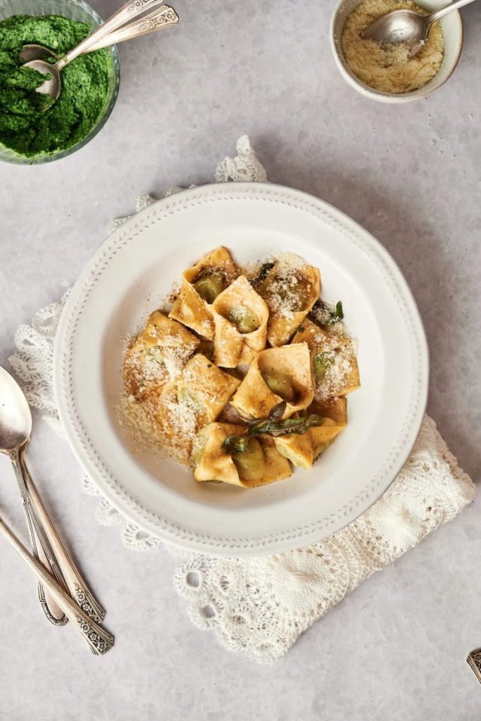 Spinat Ricotta Tortelloni - Original Rezept der italienischen Küche