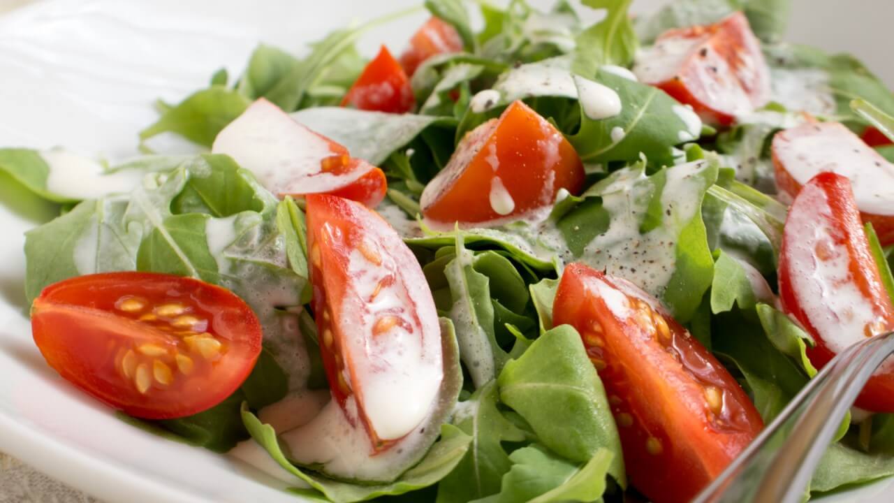 Tomatensalat mit Ruccola