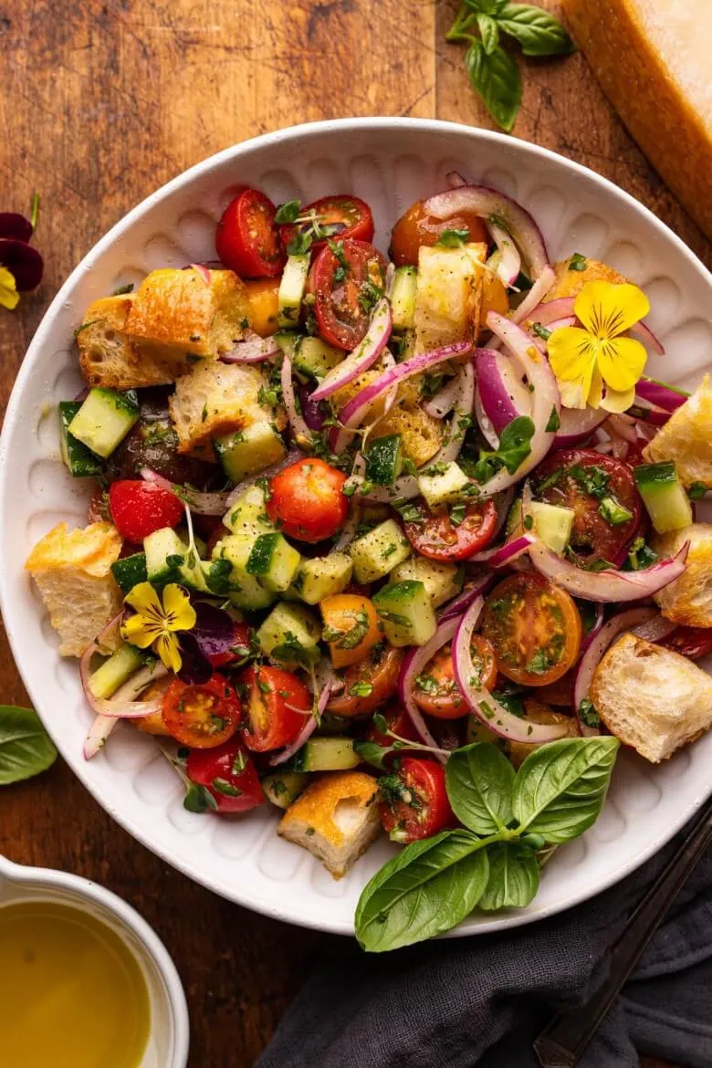 Rezepte mit Toskanischem Brot - Panzanella