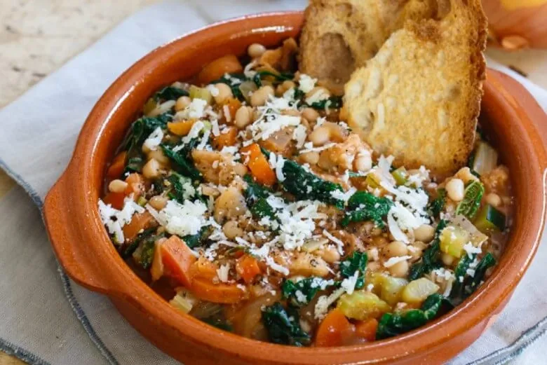 Ribollita mit Toskanischem Brot